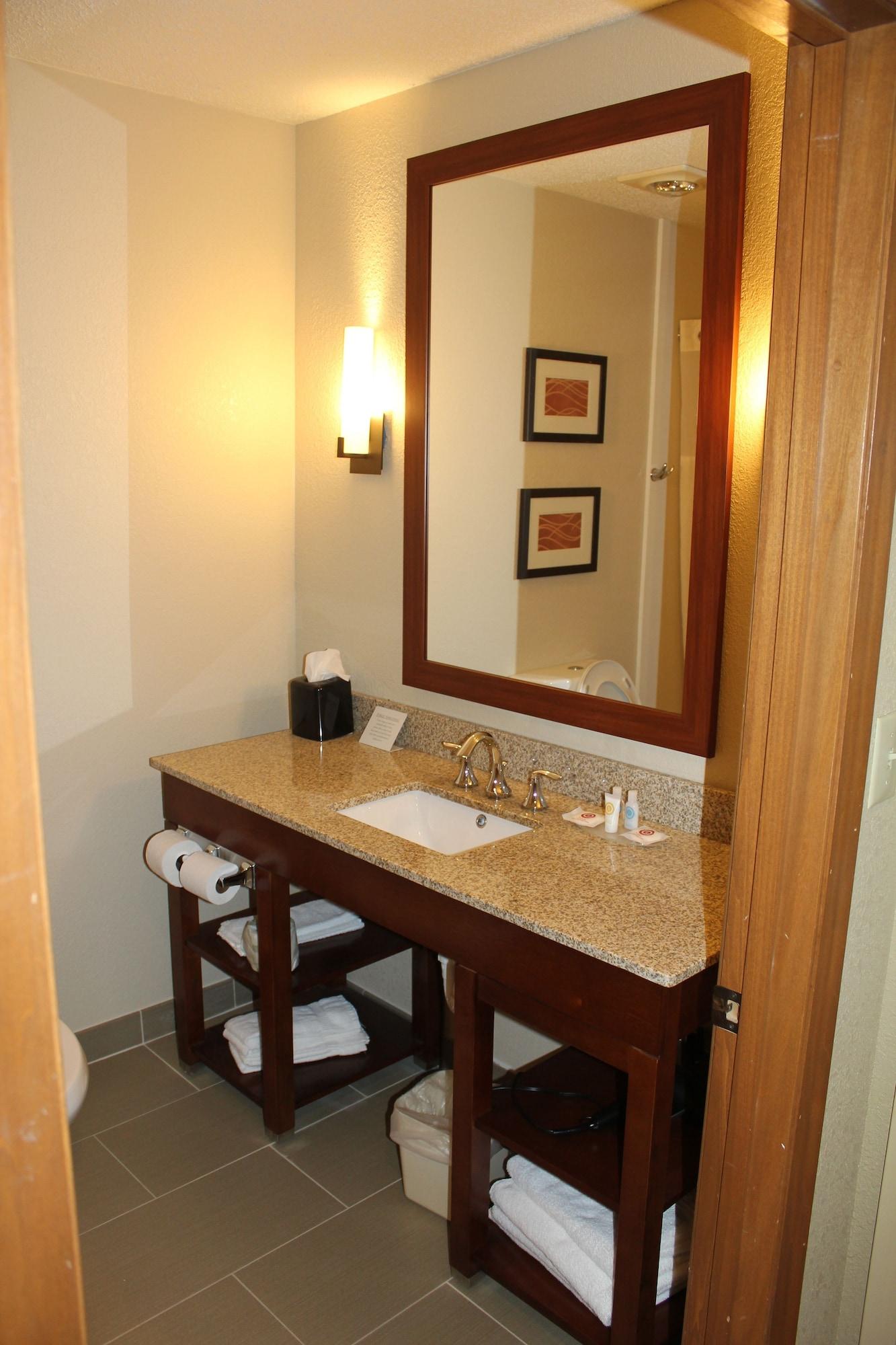 Comfort Inn Splash Harbor Bellville Exterior foto